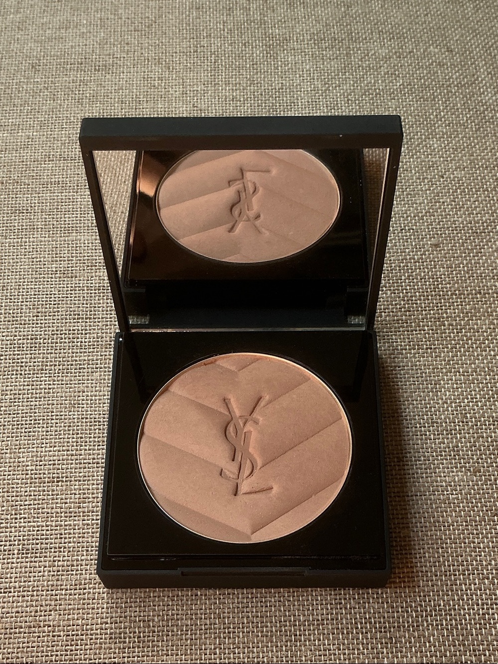 Yves Saint Laurent All Hours Hyper Bronze - shade 01